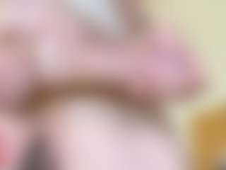 Live cam show with Br-Munch - Black Hair on Ass Tok