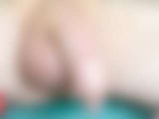 Live cam show with Br-Munch - Brown Eyes on camtv