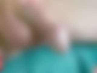 Live cam show with Br-Munch - Bedroom on madthumbs