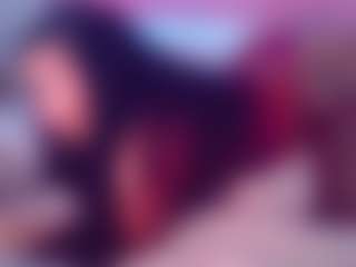 Live cam show with HawaiianCakes - Black Young Adult on Stripli.com
