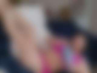 Live-camshow met Rori - Moan op Camsoda