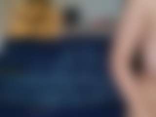 Live cam show with Rori - Living Room on Camsoda