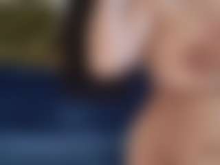 Live cam show with Rori - Oil on Dare Cams