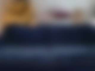 Live cam show with Rori - Living Room on liverealitysex.com