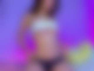 LinaStones's Live Sex Cam Show