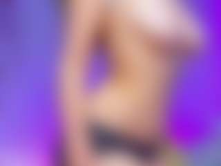 LinaStones's Live Sex Cam Show