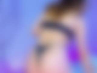 LinaStones's Live Sex Cam Show