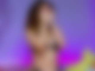 LinaStones's Live Sex Cam Show