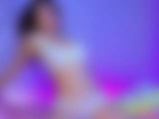 LinaStones's Live Sex Cam Show