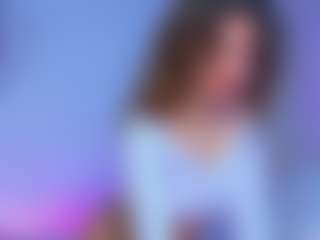 LinaStones's Live Sex Cam Show