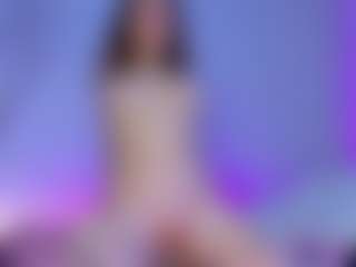 LinaStones's Live Sex Cam Show