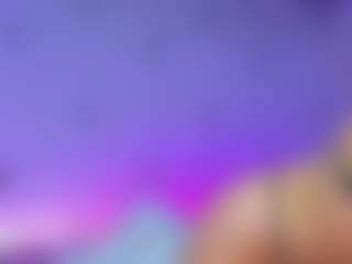Live cam show with LinaStones - Public on fapnchat