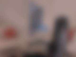 Live cam show with Sophie Palmer - Blonde Hair on Camversity