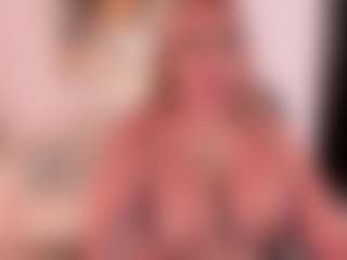 Live cam show with Sophie Palmer - Tattoos on Camsoda