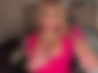 Live cam show with Sophie Palmer - Blonde Hair Fetish on chickslive.net