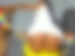 Live cam show with Vicky-Hot - Tattoos on Milfs Live
