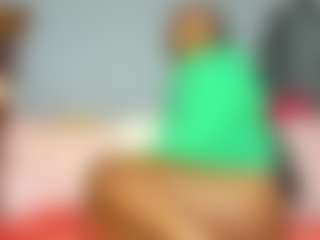 Live cam show with Vicky-Hot - Black Hair on liverealitysex.com