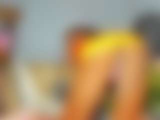 Live cam show with Vicky-Hot - Tattoos on Hubzter Live