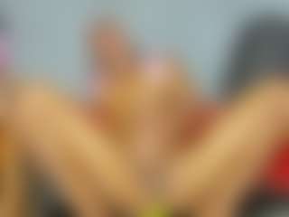 Vicky-Hot's Live Sex Cam Show