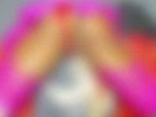 Vicky-Hot's Live Sex Cam Show