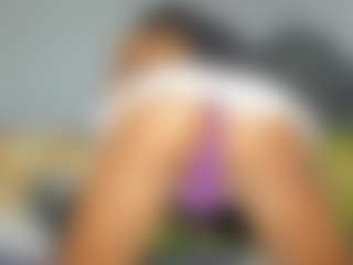 Vicky-Hot's Live Sex Cam Show