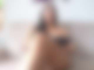 Live cam show with Herazuline - Orgasm on SquirtSoMuch