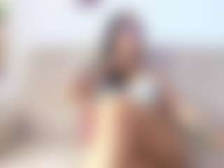 Live cam show with Herazuline - Black Hair on fapnchat