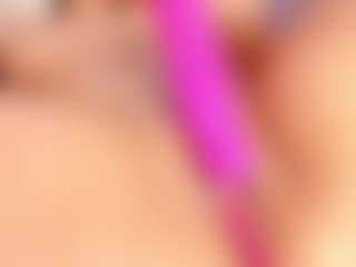 Live cam show with Nathalie Rivers - BBW on fapnchat