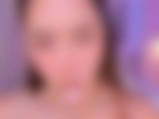 Live cam show with Nathalie Rivers - Thong on Camversity