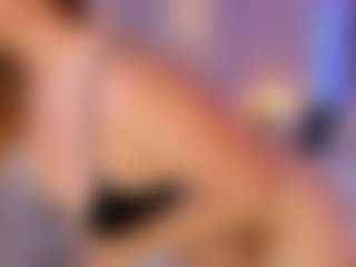Live cam show with Nathalie Rivers - Double Penetration on Gym Cam Girls