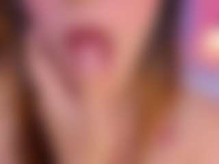 Live cam show with Nathalie Rivers - BBW on Chatstar