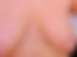 Live cam show with Nathalie Rivers - Thong on sexylive.show