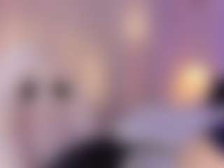 Live cam show with Nathalie Rivers - Double Penetration on Fling VIP Chat