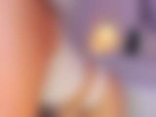 Live cam show with Nathalie Rivers - Brown Eyes on fapnchat