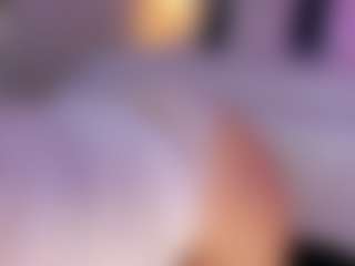 Live cam show with Nathalie Rivers - Natural on Mixed Magazine Live