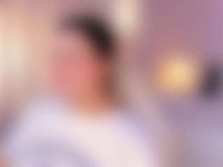 Live cam show with Nathalie Rivers - BBW College on Mixed Magazine Live