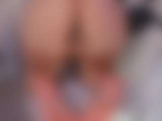 Live cam show with Nathalie Rivers - Dildo Or Vibrator on SquirtSoMuch