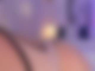 Show live cam dengan Nathalie Rivers - Strip di Camsoda