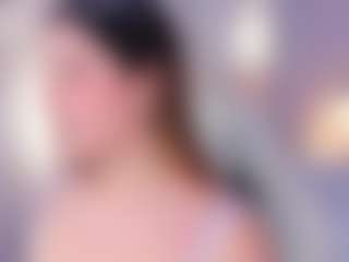 Live cam show with Nathalie Rivers - College Latina on Camsoda | colombia