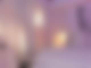 Live cam show with Nathalie Rivers - Raven Hair on xplaylive.com