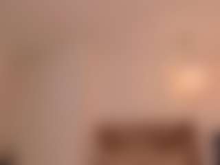 Live cam show with SunnyRivers - Living Room on anonymated.com