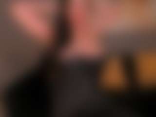 Live cam show with SunnyRivers - Living Room on https://playwithruby.com