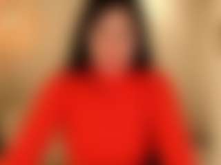 Live cam show with SunnyRivers - Living Room on CamwithHer