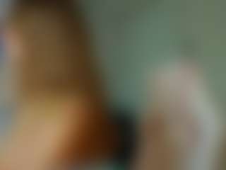 Live cam show with Tea - Grey Eyes on Gym Cam Girls