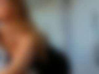 Live cam show with Tea - Grey Eyes on Gym Cam Girls