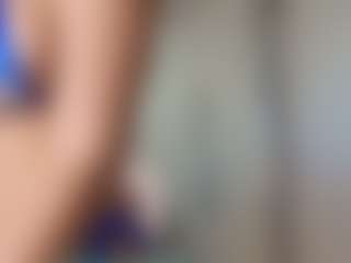 Live cam show with Tea - Old on TeamSkeetLive
