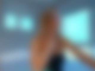 Live cam show with Tea - BBW Middle Aged on Camsoda