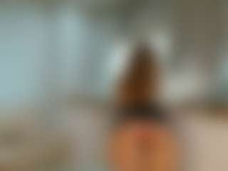 Live cam show with Tea - Cute on StripNow