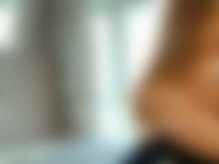 Live cam show with Tea - Shaved on Camsoda