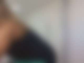 Live cam show with Tea - Gray Eyes on Uber Horny